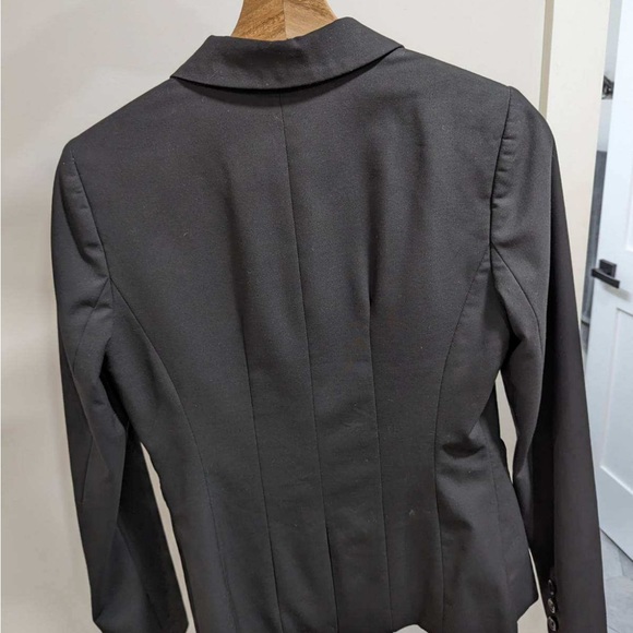 Black blazer - Picture 2 of 2